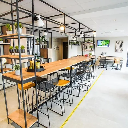 Ibis Centre Giraudeau Отель 3*