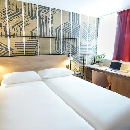 Ibis Centre Giraudeau تور