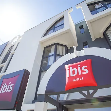 Hotel Ibis Centre Giraudeau 3*