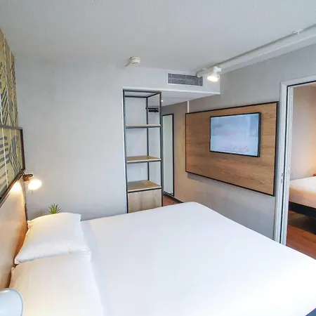 Ibis Centre Giraudeau فندق