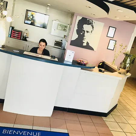 Ibis Centre Giraudeau Hotel