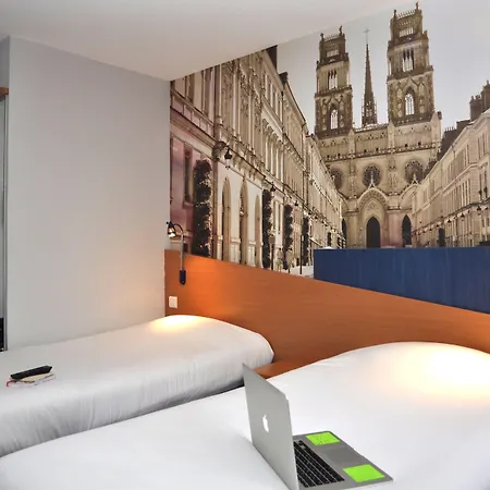 Ibis Centre Giraudeau 호텔