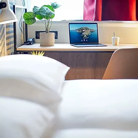 Ibis Centre Giraudeau Hotel
