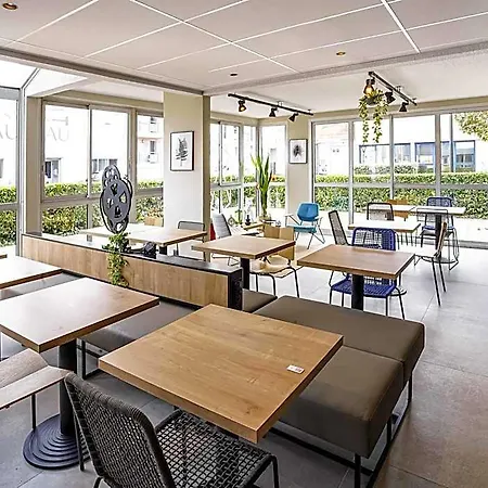 Hotel Ibis Centre Giraudeau 3*