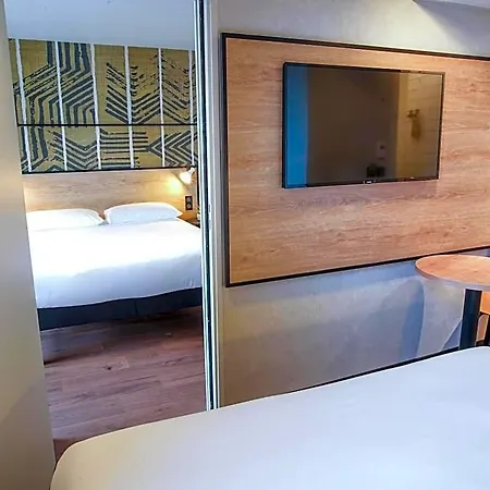 Hotel Ibis Centre Giraudeau 3*