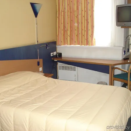 Ibis Centre Giraudeau