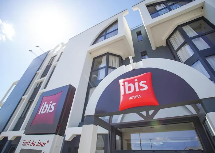 Ibis Centre Giraudeau Готель