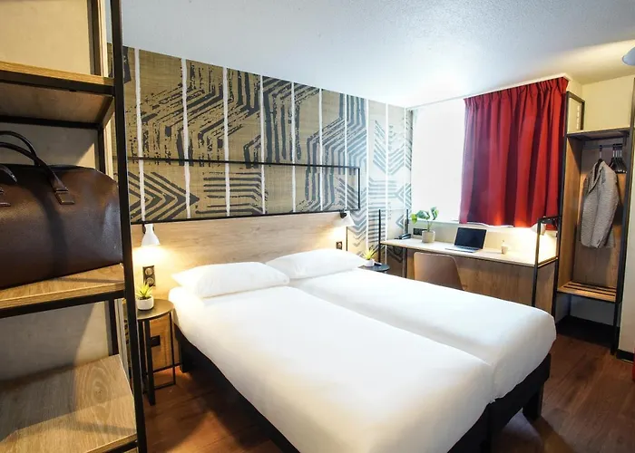 Ibis Centre Giraudeau فندق