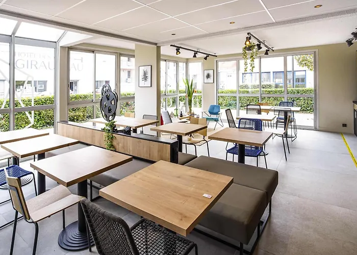 Ibis Centre Giraudeau فندق 3*