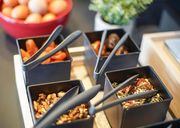 Hotel Ibis Centre Giraudeau Tours