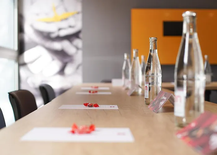 Hotel Ibis Centre Giraudeau 3*