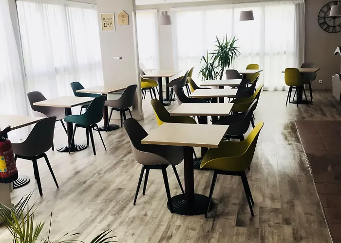 Ibis Centre Giraudeau تور