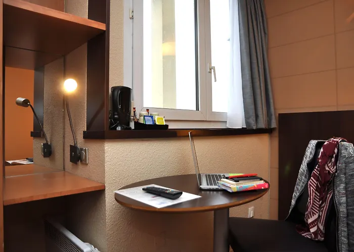 Ibis Centre Giraudeau