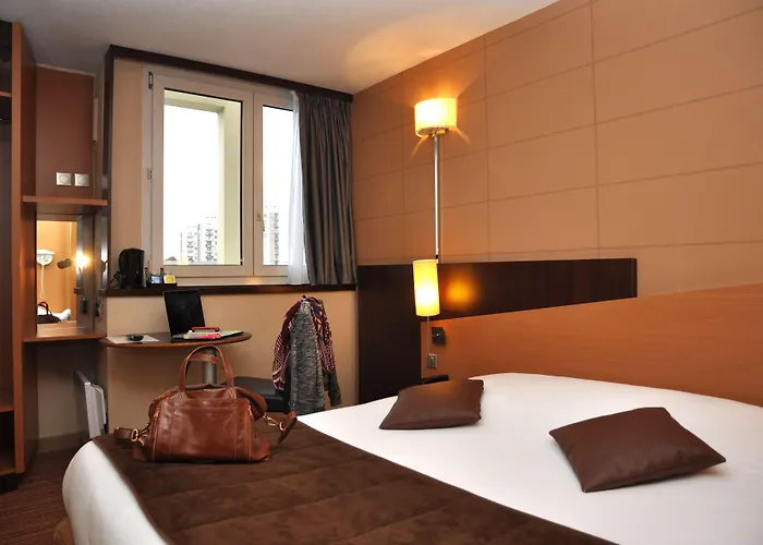 Ibis Centre Giraudeau 3* Тур