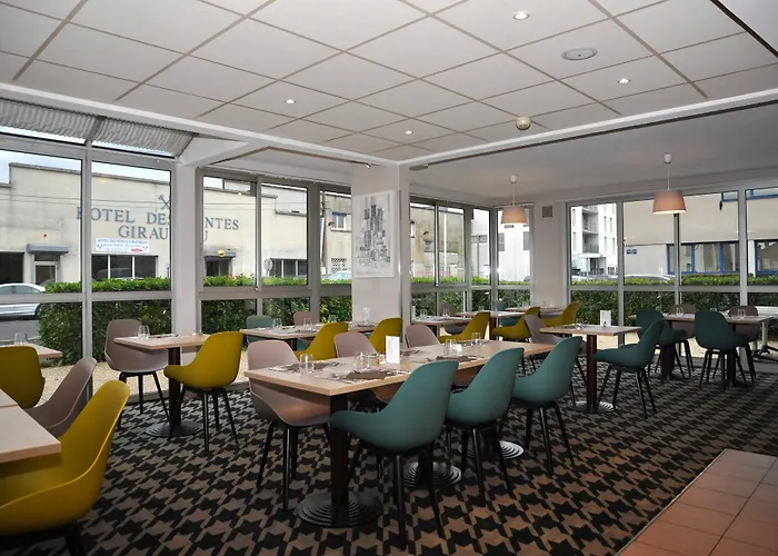 Ibis Centre Giraudeau فندق تور